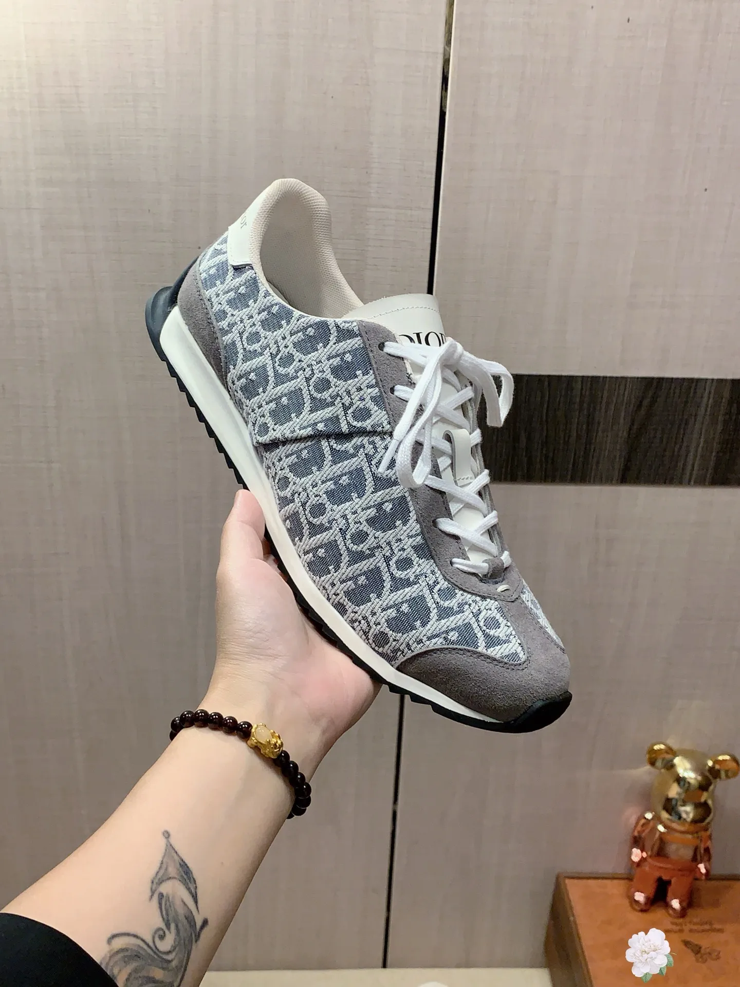 Men's Men's Shoes💰442💰💰🎩🎩[Lightning][Lightning] "Dior DIOR*" The latest and most popular casual shoes, top brand [seduce] luxury ~ purchasing agency, top ~ quality. [Strong] The upper is made of imported breathable cowhide with woven material ➕ breathable sheepskin feet (•) and fine workmanship. The original stylish and stylish soft rubber wear-resistant and non-slip outsole is light and comfortable on the feet. The real thing looks better when photographed in real life. 413: Code: 35-44, 45.46 can be customized, 8️⃣ colors selected